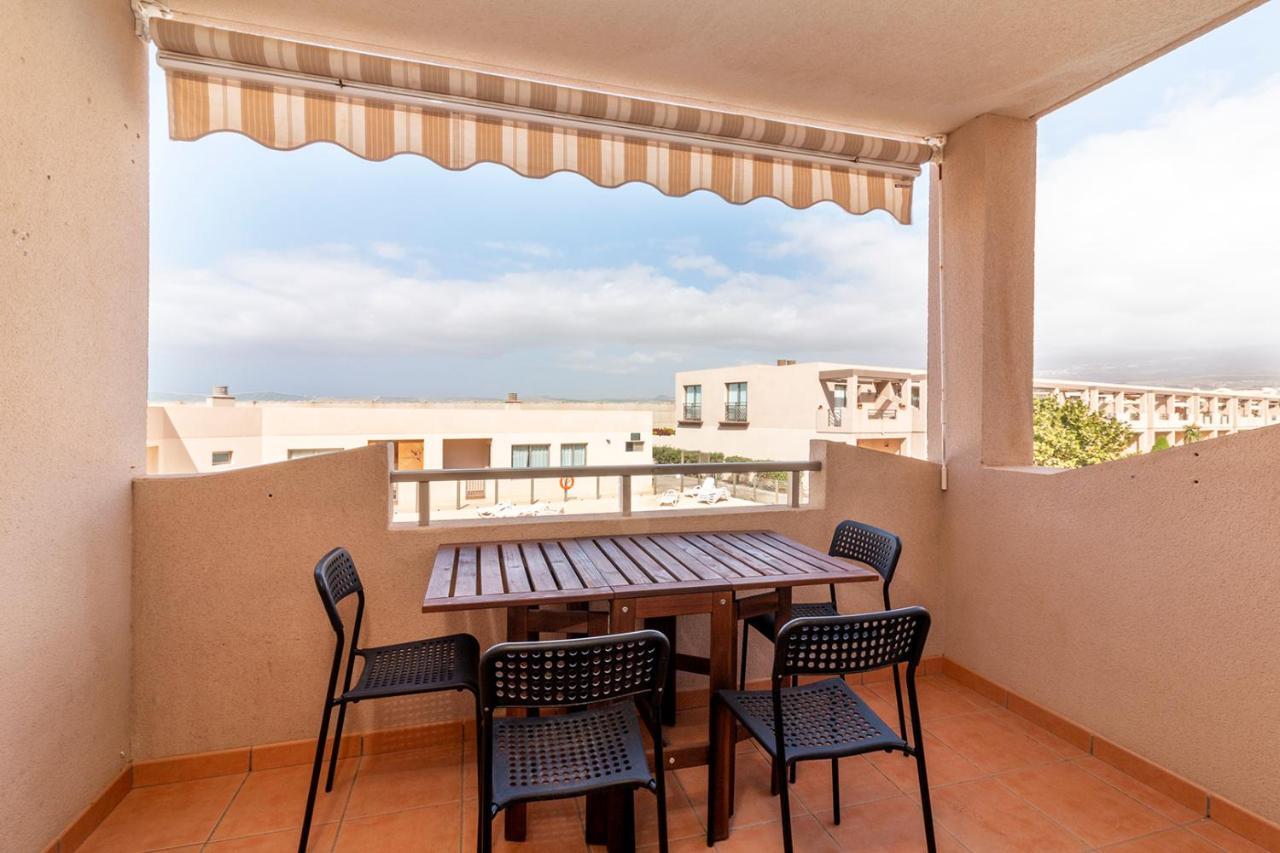 Homeforguest Apartamento En La Tejita Con Piscina, Terraza Y Wifi グラナディージャ・デ・アボナ エクステリア 写真
