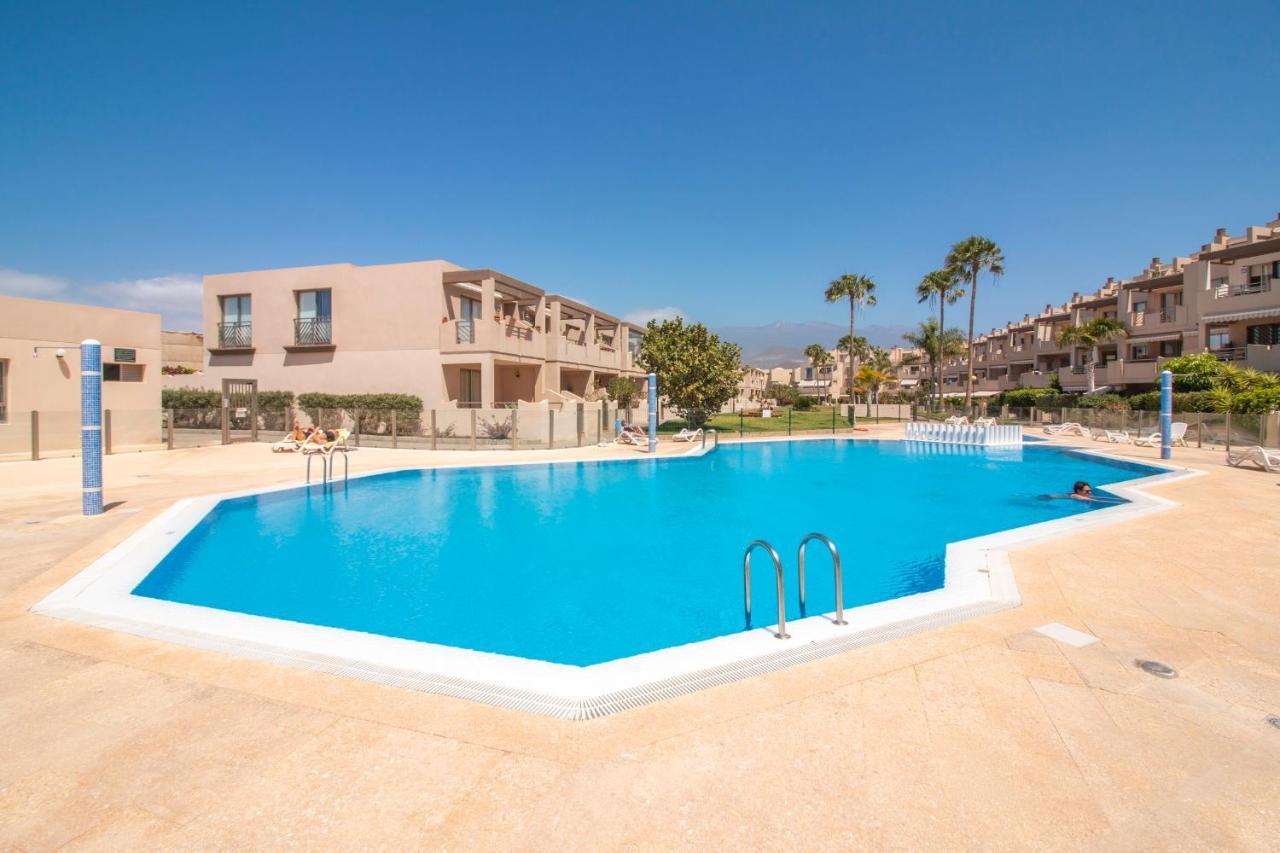 Homeforguest Apartamento En La Tejita Con Piscina, Terraza Y Wifi グラナディージャ・デ・アボナ エクステリア 写真